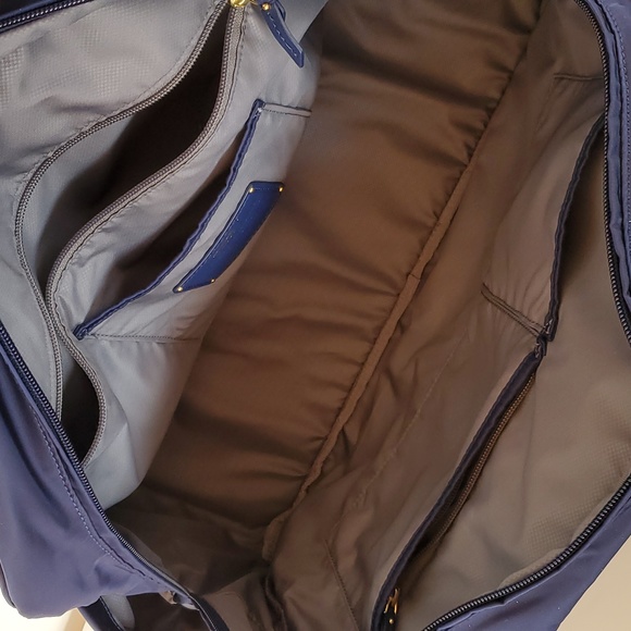 Tumi Voyageur Athens Carry-All Tote / Shoulder Bag in Navy - Picture 13 of 14